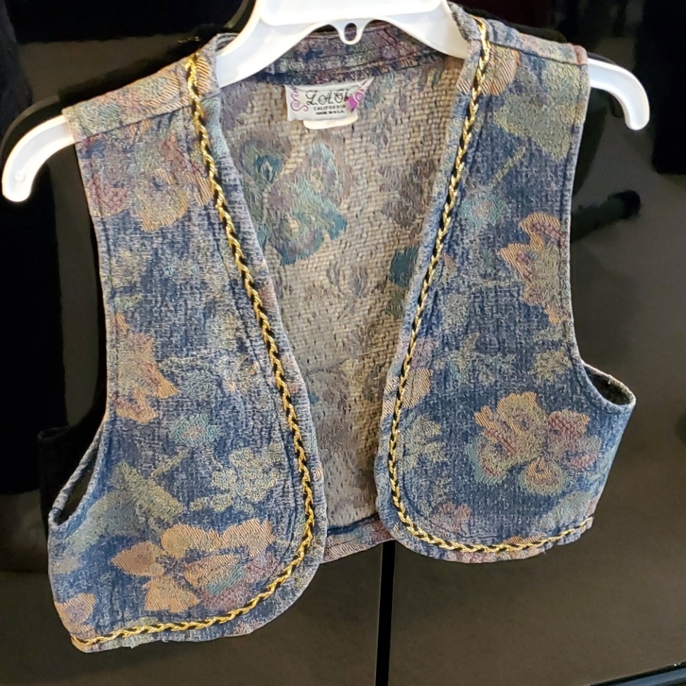 Shrug vest. Layering piece. Upholstery type fabric